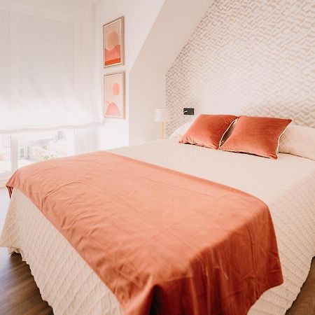 Apartamentos Rua Vella Caldas De Reis Bagian luar foto