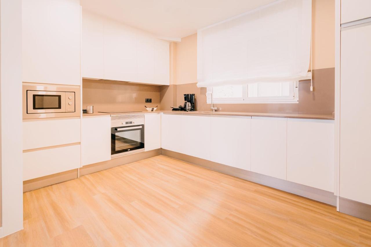 Apartamentos Rua Vella Caldas De Reis Bagian luar foto