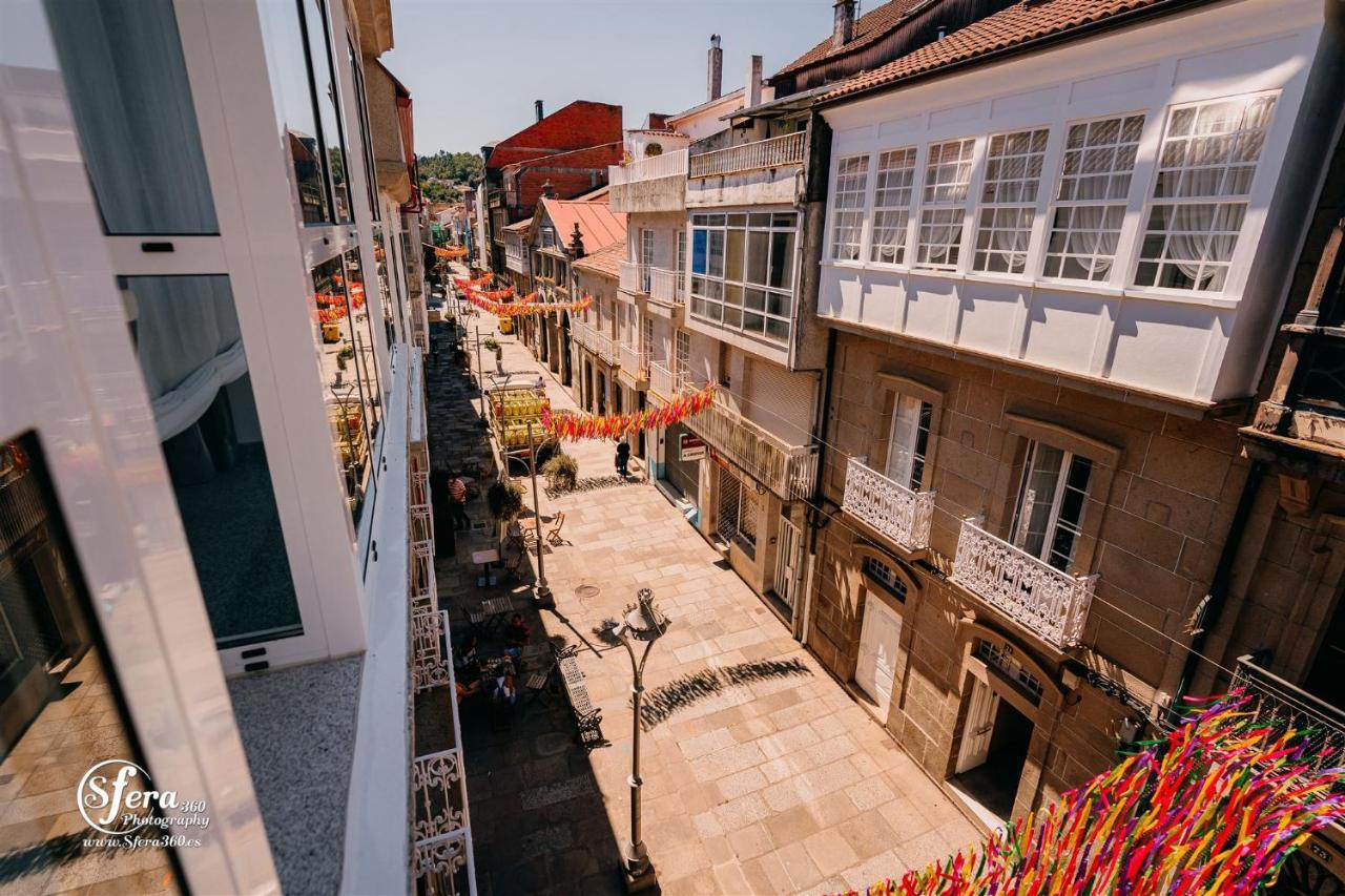 Apartamentos Rua Vella Caldas De Reis Bagian luar foto